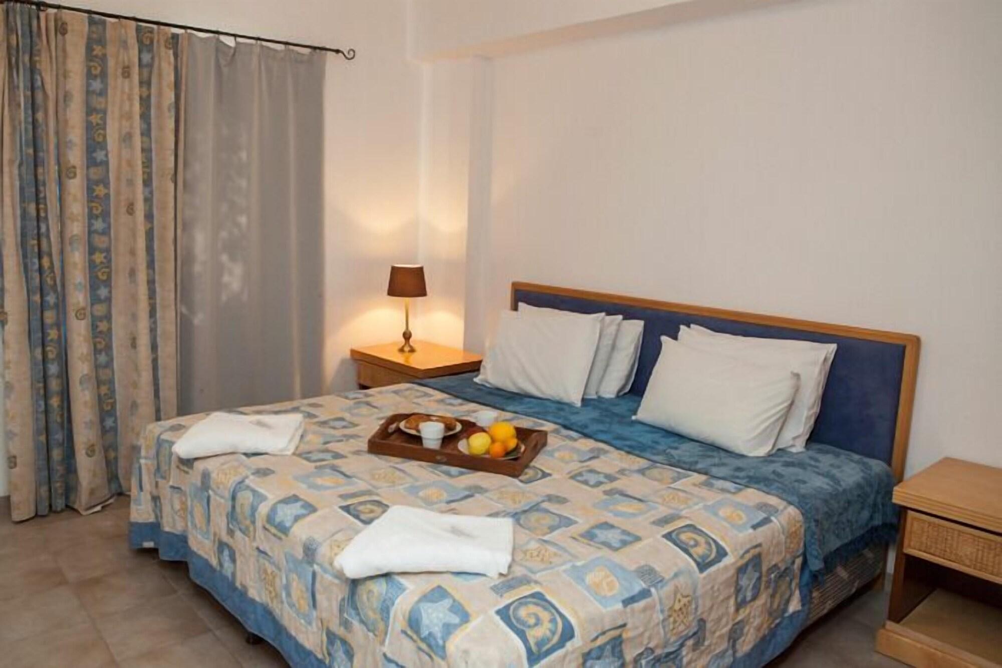 Alecos Hotel Apartments Paphos Extérieur photo