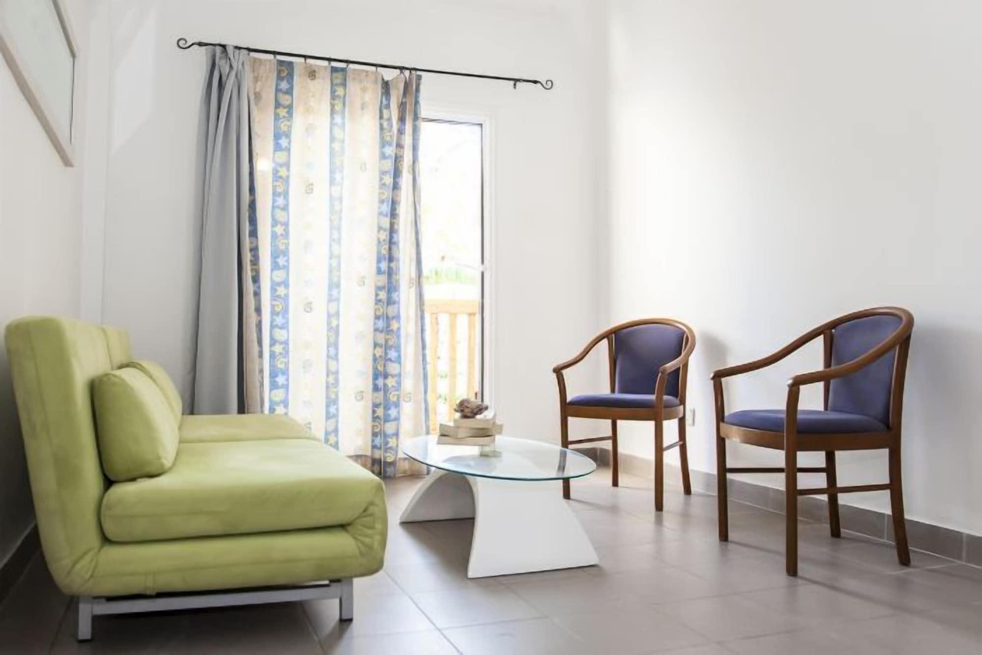 Alecos Hotel Apartments Paphos Extérieur photo