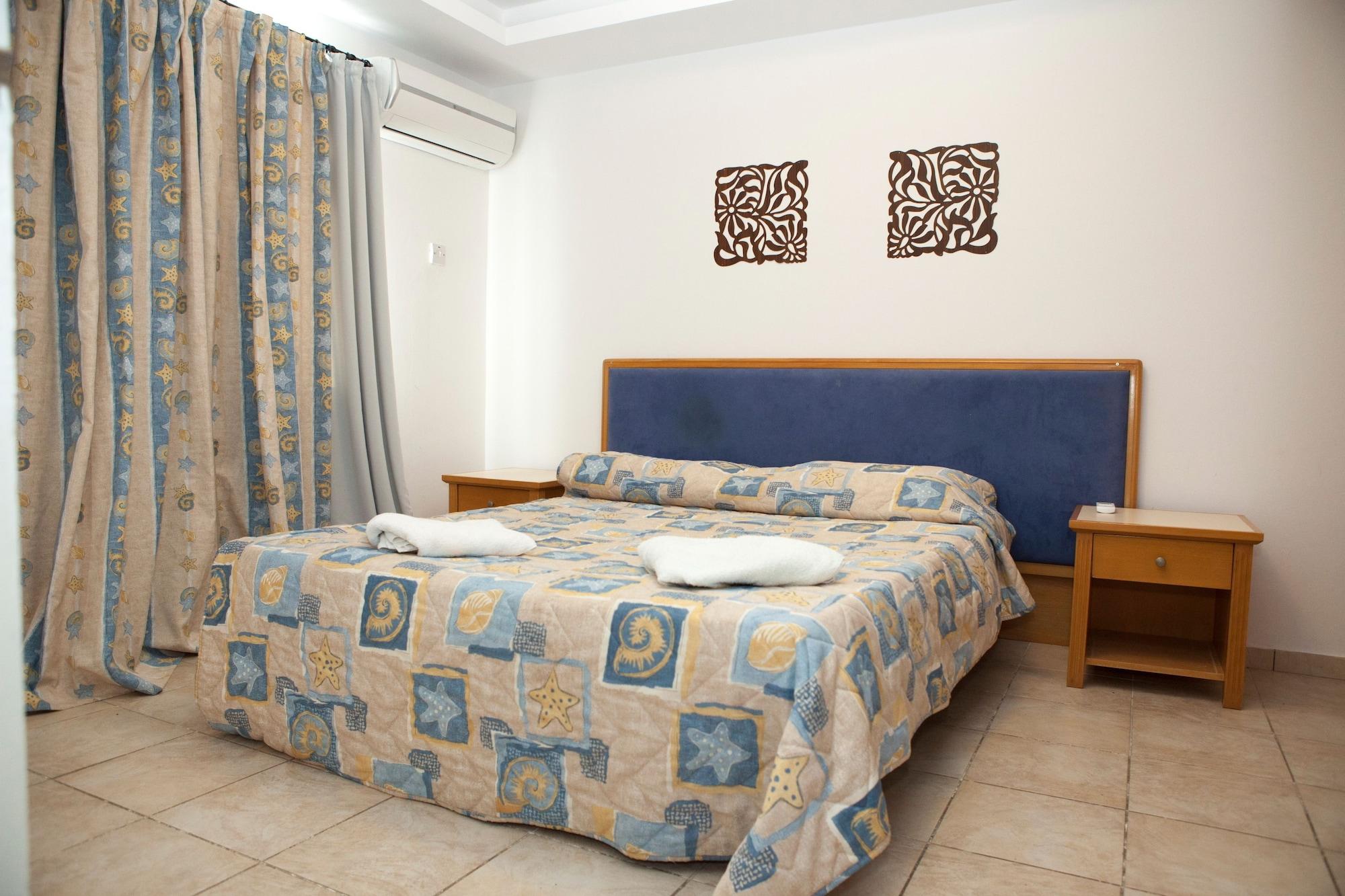 Alecos Hotel Apartments Paphos Extérieur photo